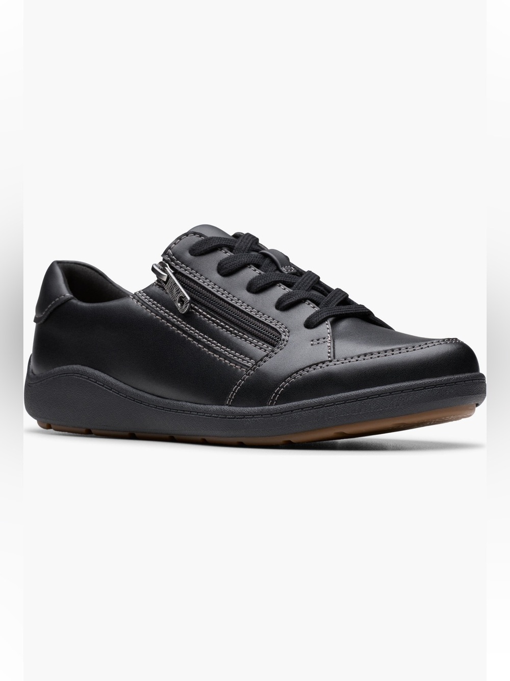 Brand new Clarks Bryianne Bayla Sneaker
